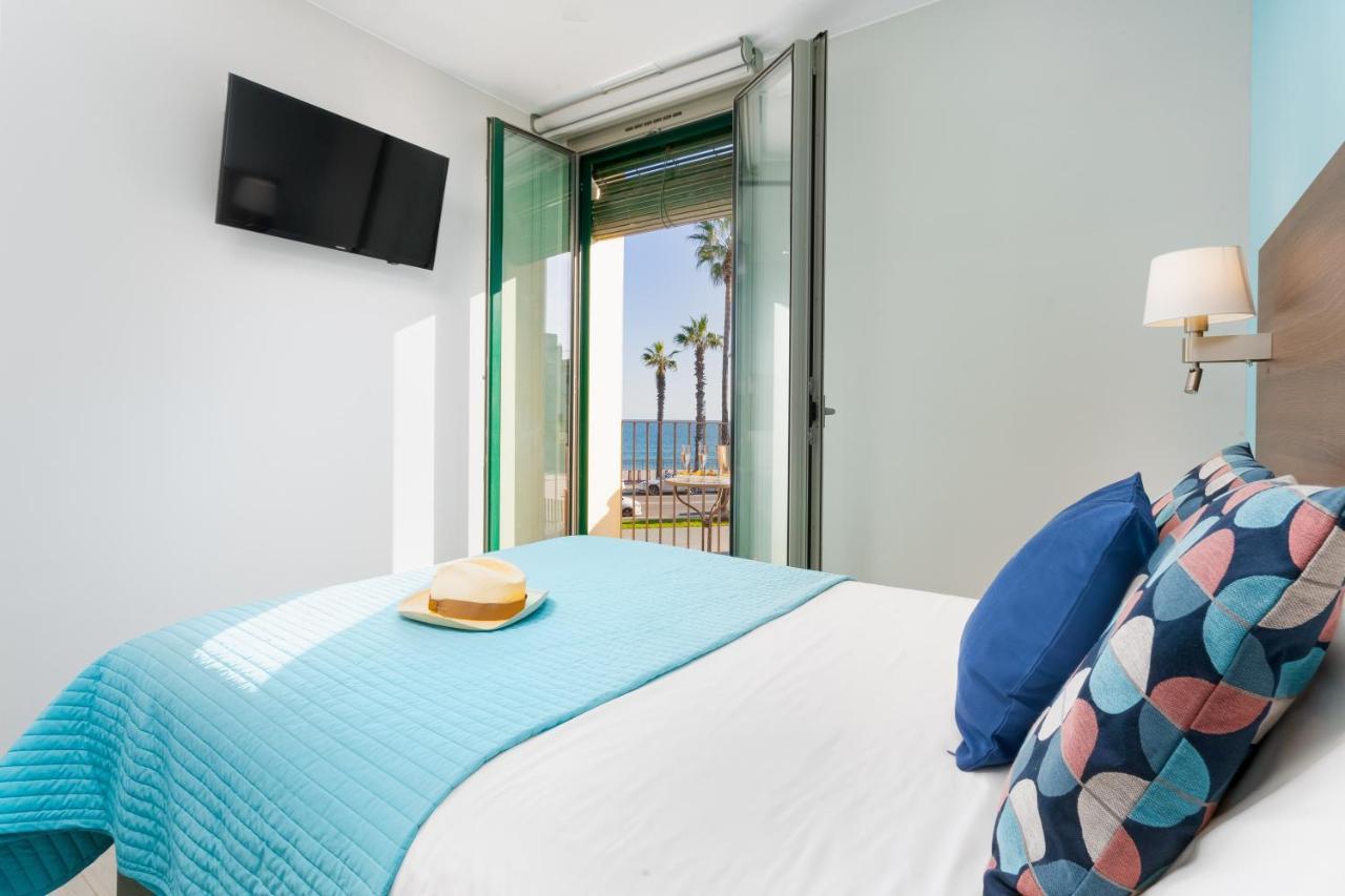 Kronos On The Beach Suite 2 Barcelona Bagian luar foto